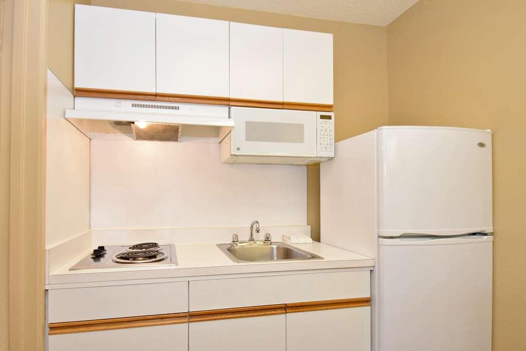 Extended Stay America Select Suites - Raleigh - Research Triangle Park - Hwy 55 Durham megye  Szoba fotó