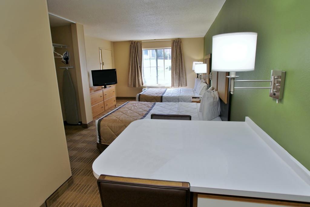 Extended Stay America Select Suites - Raleigh - Research Triangle Park - Hwy 55 Durham megye  Kültér fotó