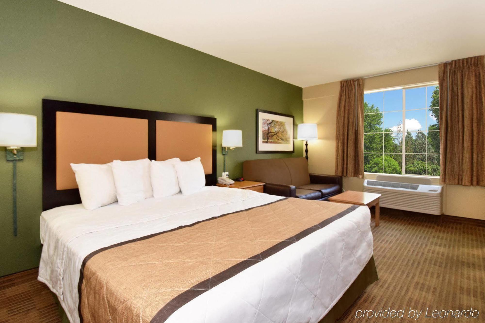 Extended Stay America Select Suites - Raleigh - Research Triangle Park - Hwy 55 Durham megye  Kültér fotó