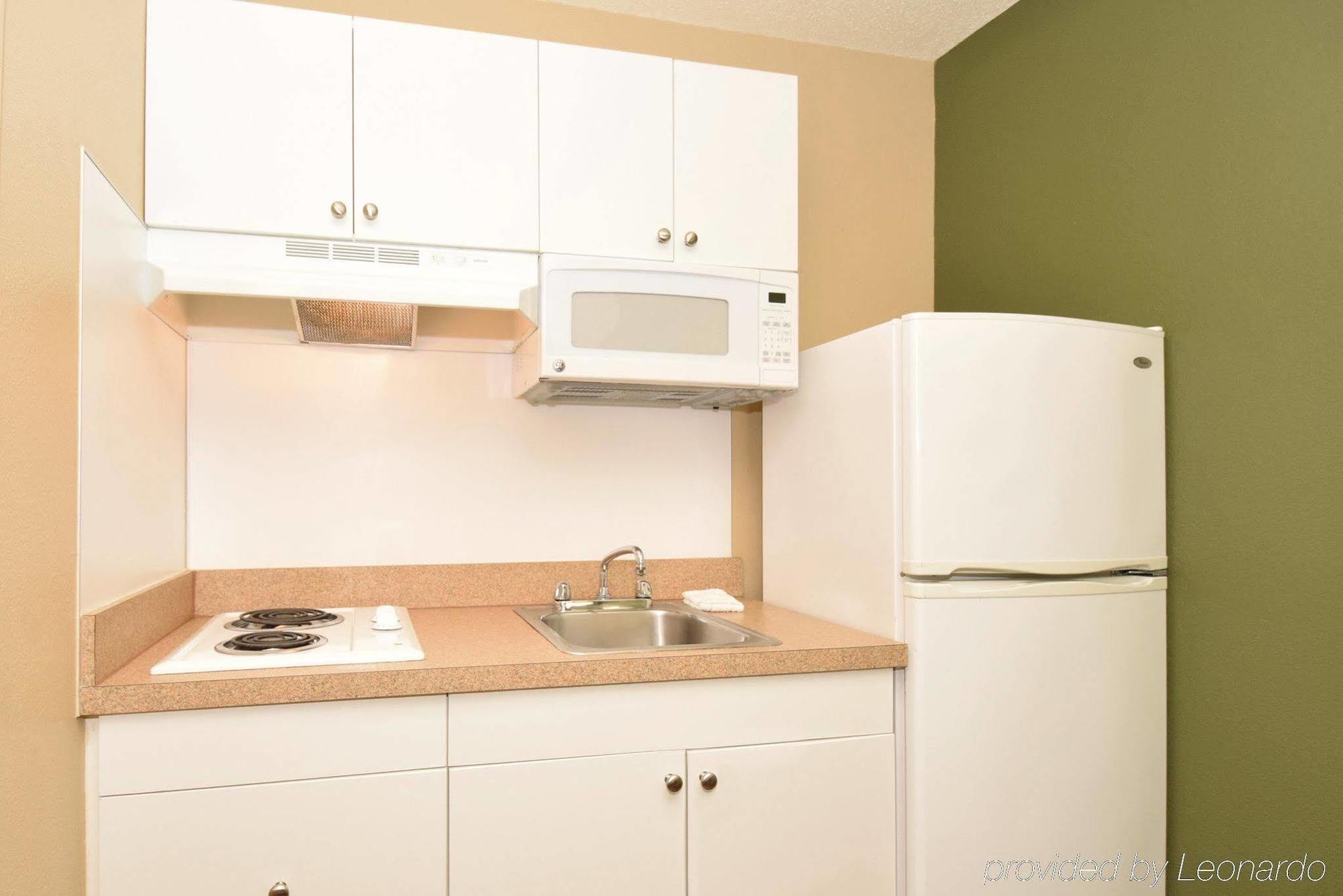 Extended Stay America Select Suites - Raleigh - Research Triangle Park - Hwy 55 Durham megye  Kültér fotó